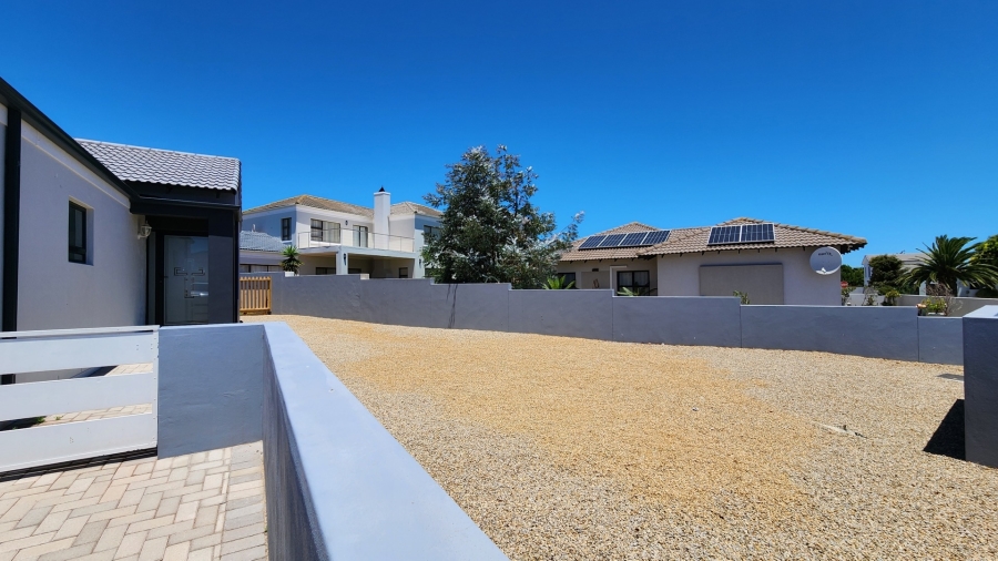 3 Bedroom Property for Sale in Country Club Western Cape